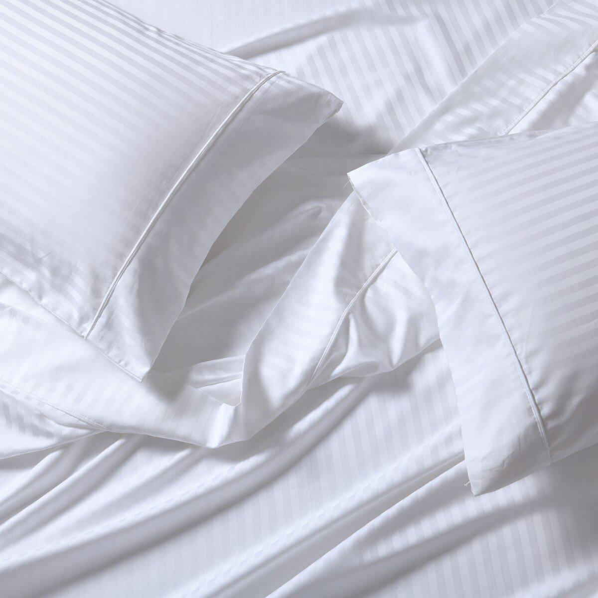 Top-Split-Head-Split-California-King-Sheet-Set-650-Thread-Count-Damask-Stripe-Sheet-Set-Top-Split-Calking-4.jpg